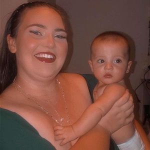 Meet your Posher, Kaitlin